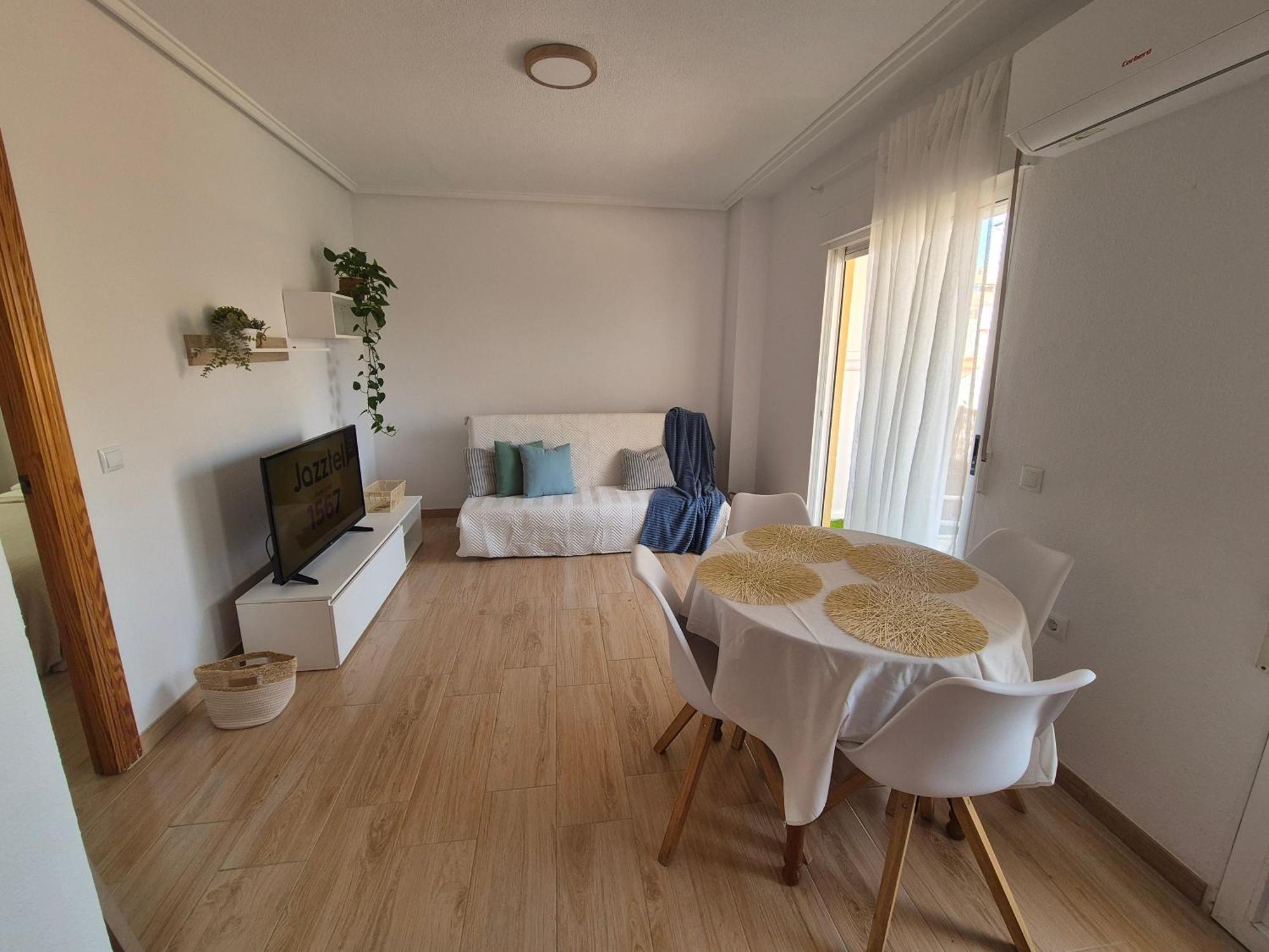 Espectacular Piso A 50 Metros Del Mar Apartment Торевиеха Екстериор снимка